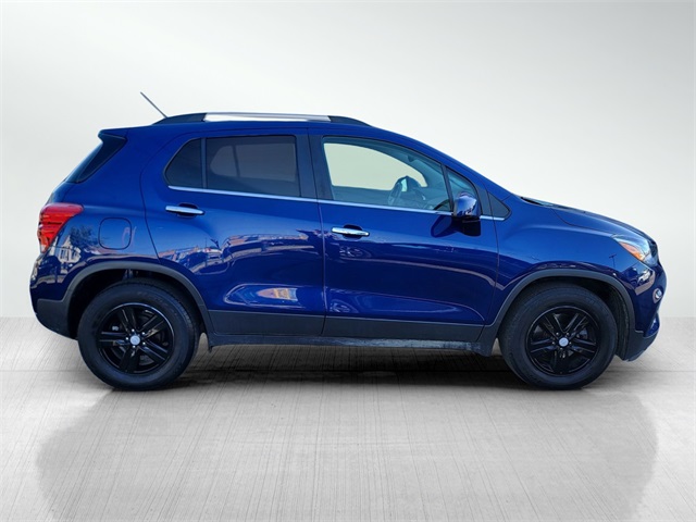 2017 Chevrolet Trax LT photo 3