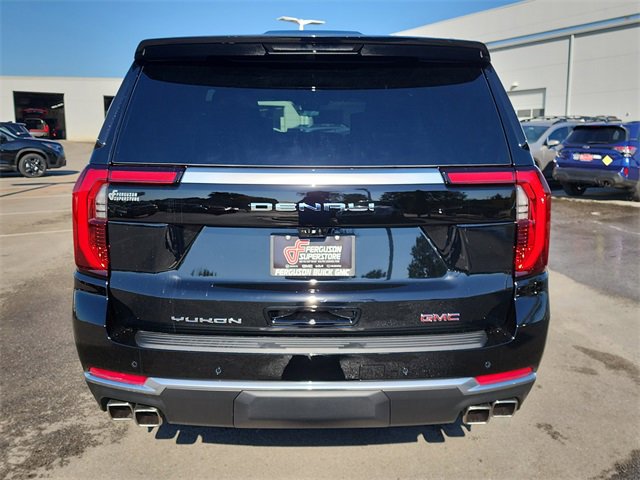 2026 Gmc Yukon XL Denali photo 2