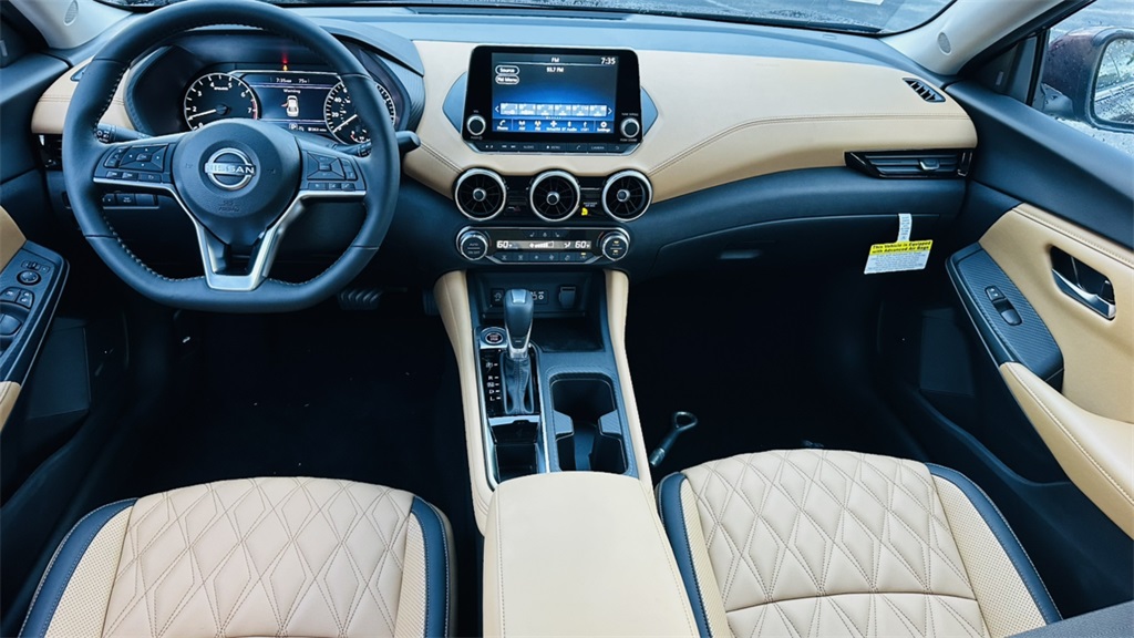 2025 Nissan Sentra SV photo 12