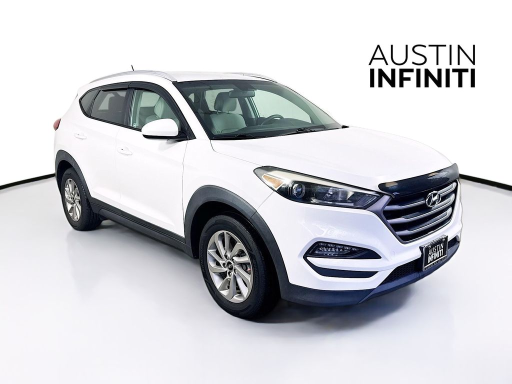 2016 Hyundai Tucson SE