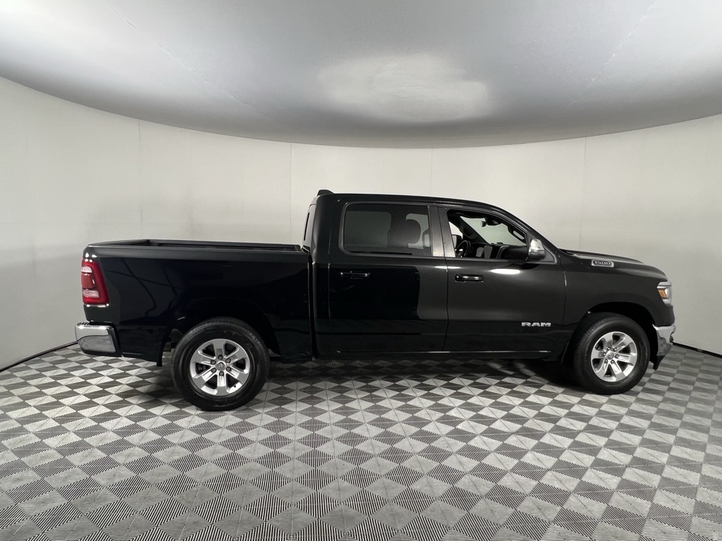 2023 Ram 1500 Laramie photo 3