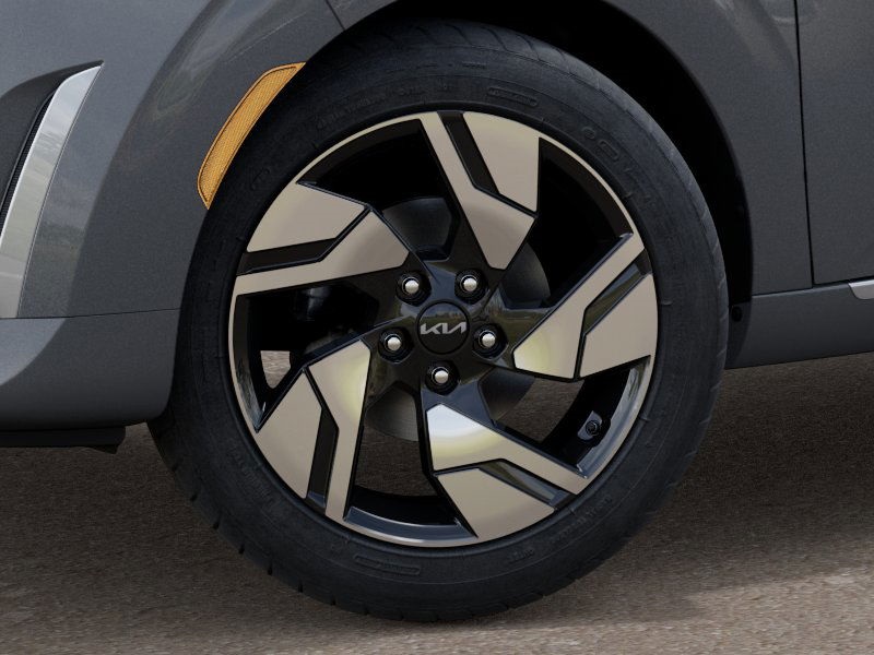 2025 Kia Soul GT-Line photo 5