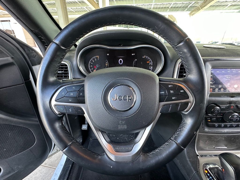 2019 Jeep Grand Cherokee Laredo E photo 7