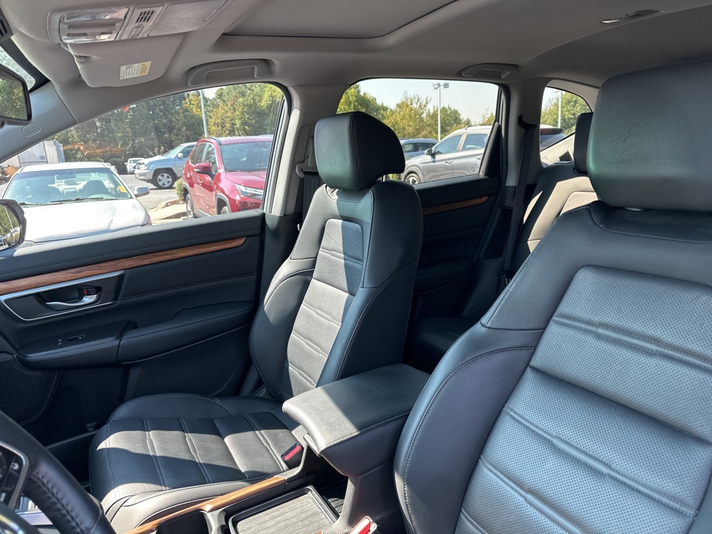 2022 Honda CR-V Hybrid Touring photo 25
