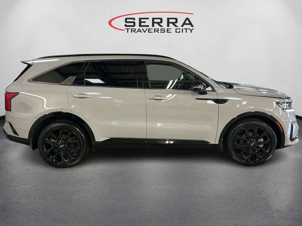 2023 Kia Sorento SX photo 4