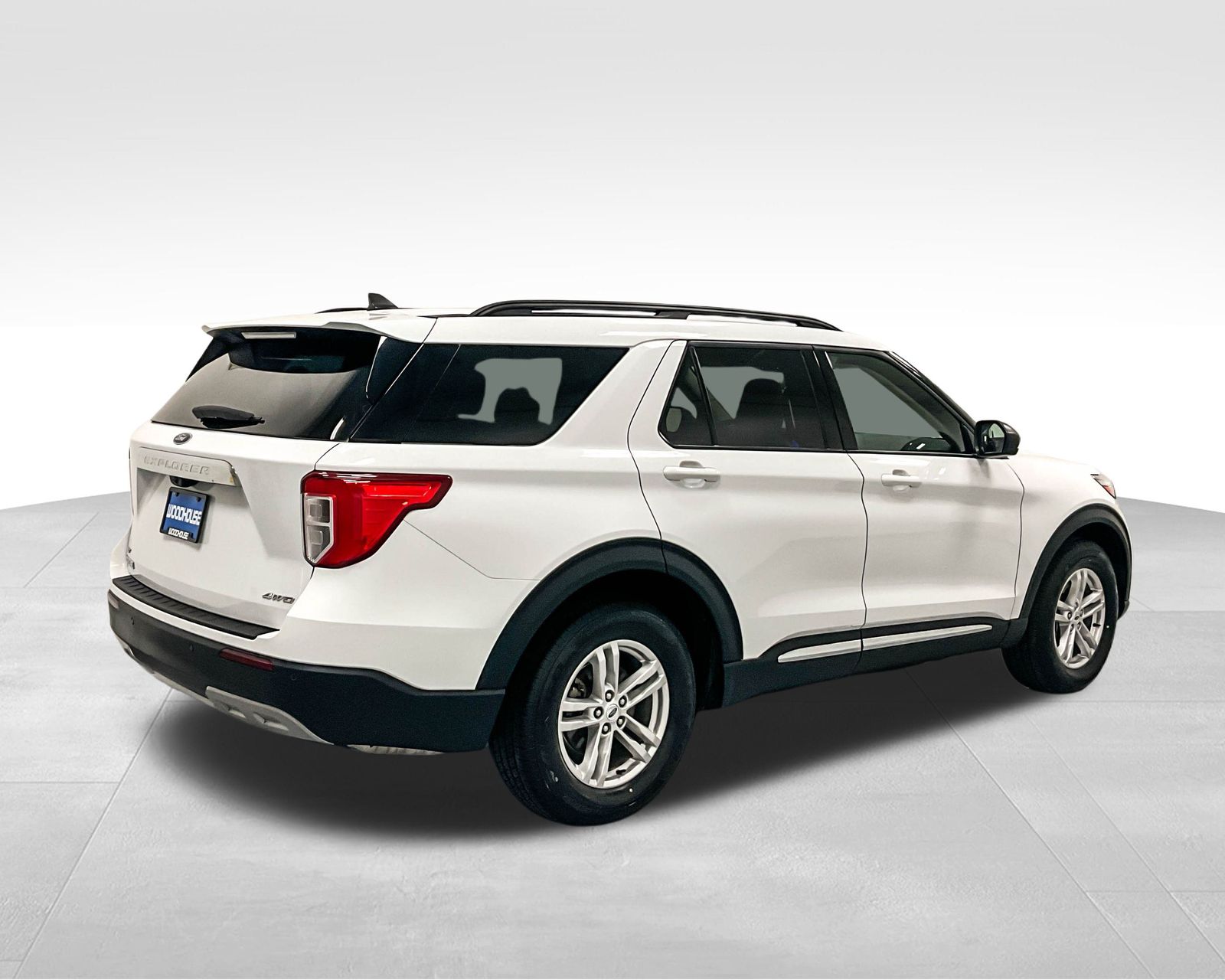2023 Ford Explorer XLT Sport photo 5