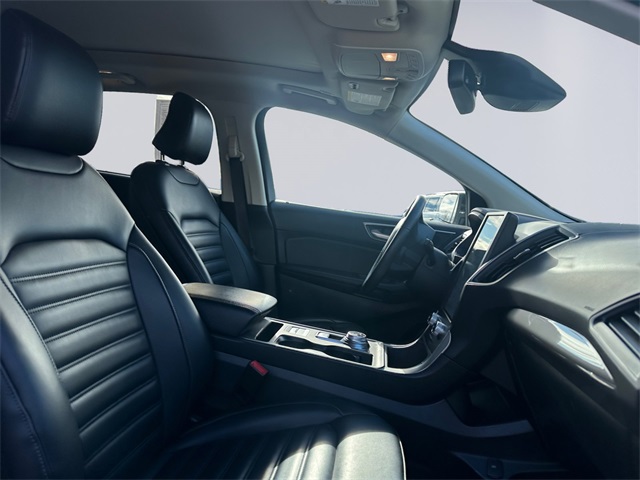 2024 Ford Edge SEL photo 10