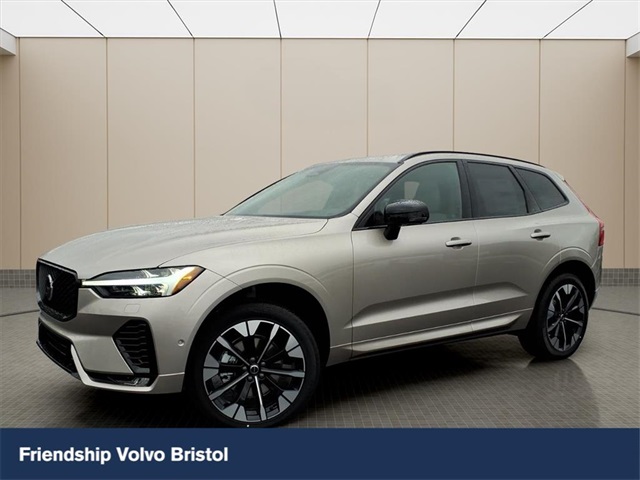 2026 Volvo XC60 Plus's photo