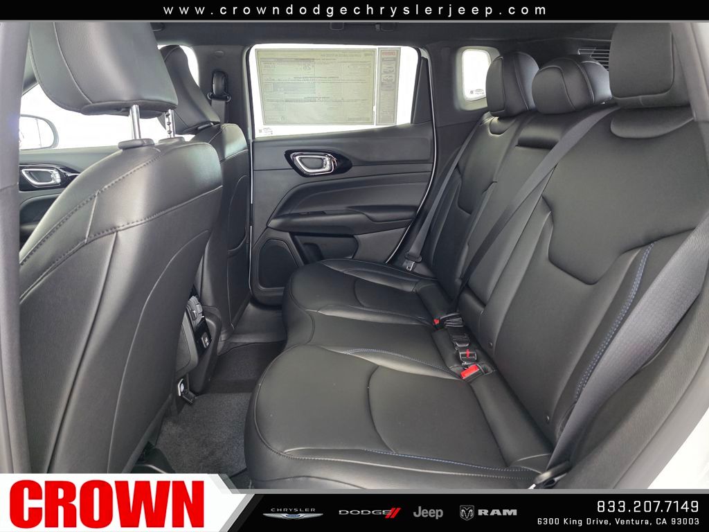 2026 Jeep Compass Limited Altitude photo 9