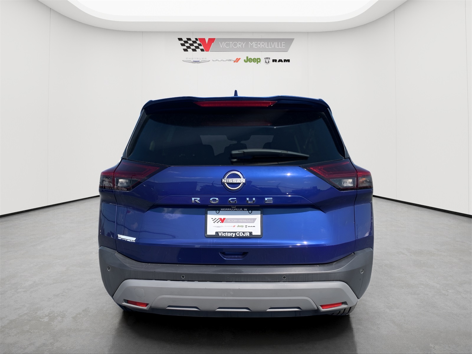 2023 Nissan Rogue SV photo 4