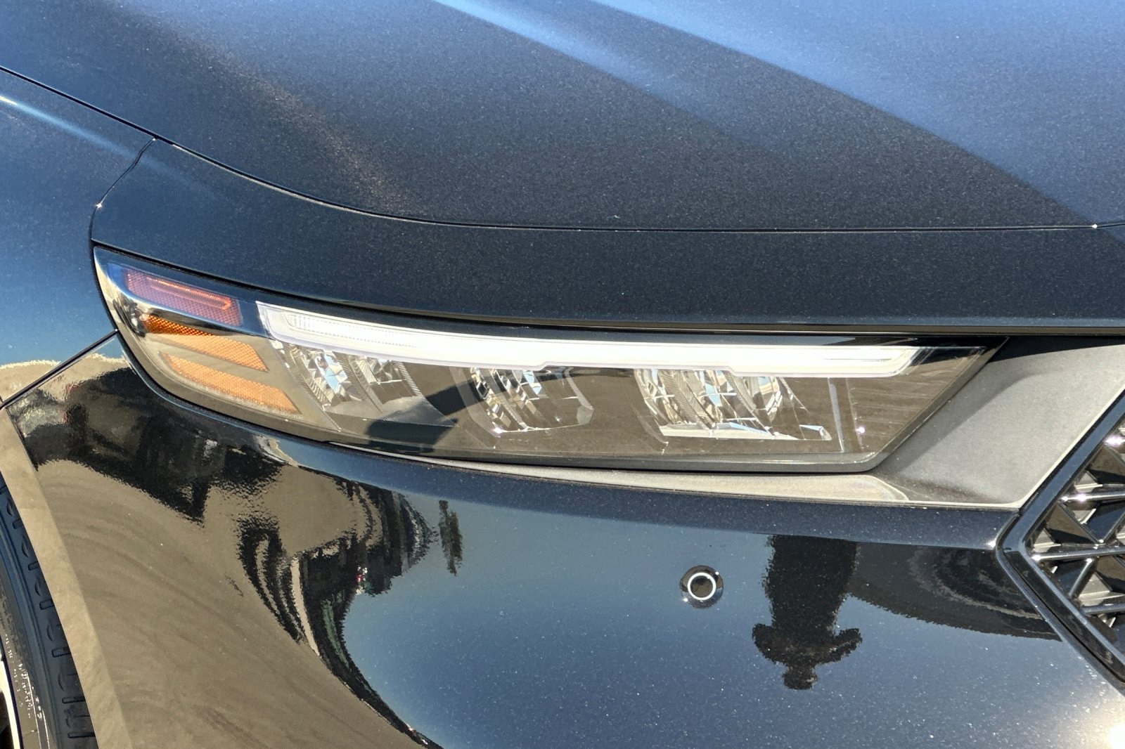 2025 Honda Accord Touring photo 29