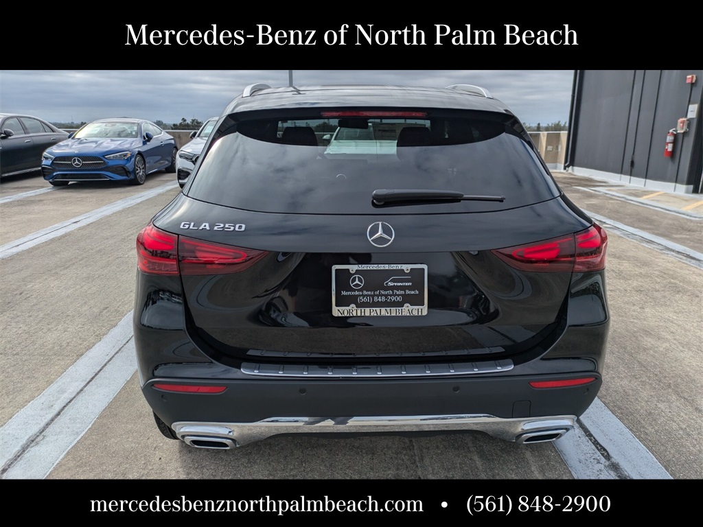 2026 Mercedes Benz GLA 250 photo 3
