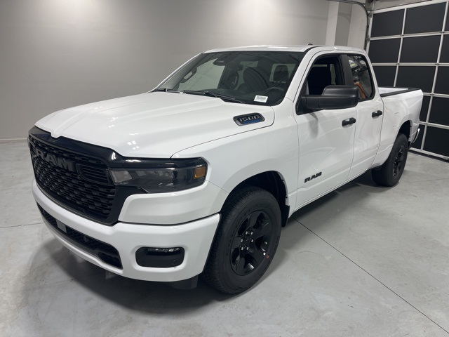 2025 Ram 1500 Tradesman photo 3