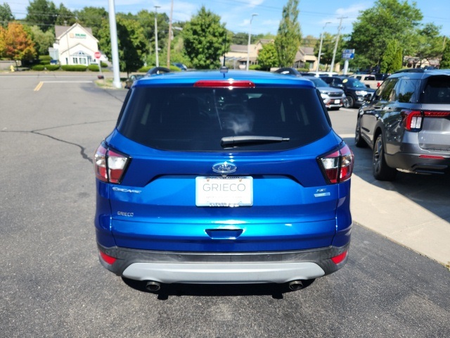 2017 Ford Escape SE photo 4