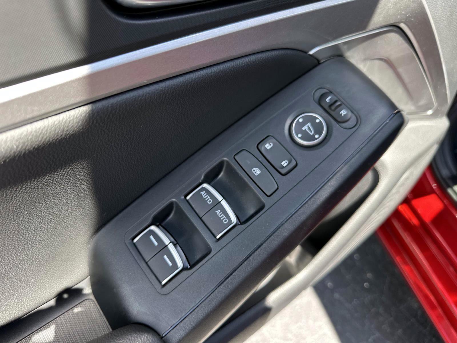 2025 Acura Integra Base photo 17