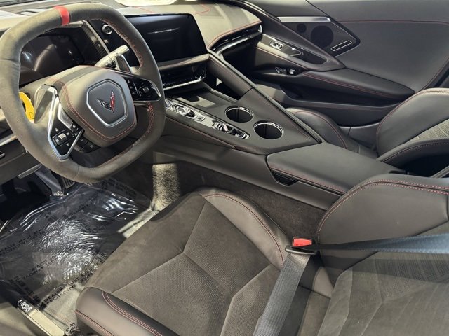 2026 Chevrolet Corvette Stingray 2LT photo 8