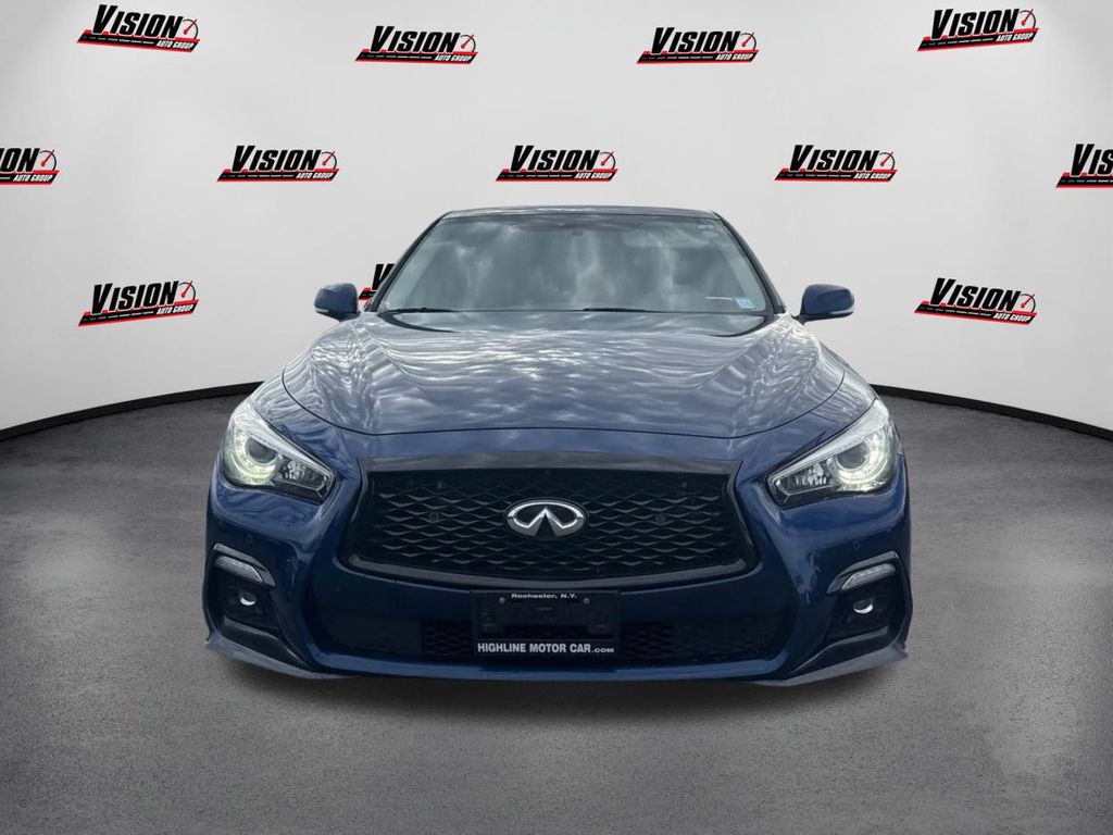 2020 Infiniti Q50 photo 2