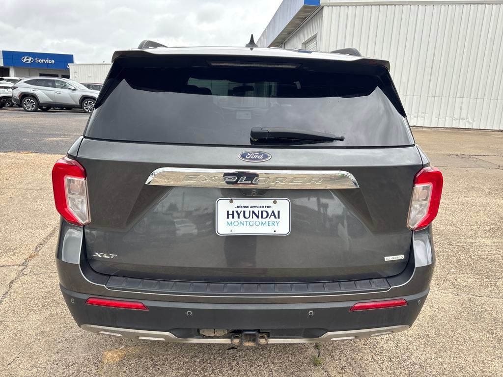 2020 Ford Explorer XLT photo 3