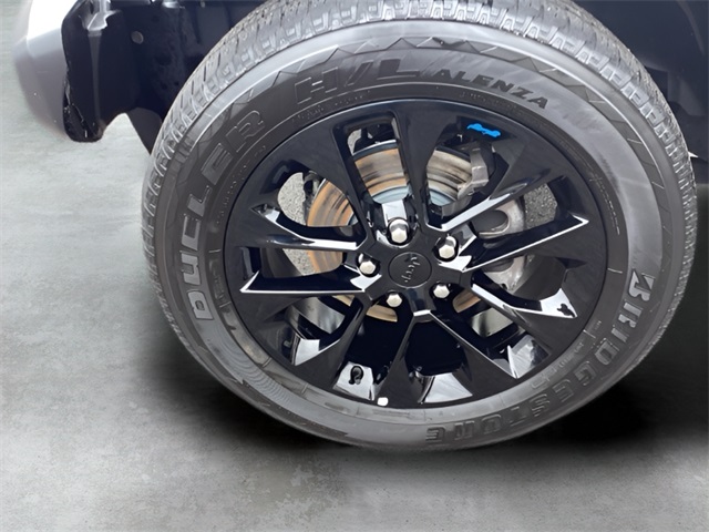 2023 Jeep Wrangler Sahara 4xe photo 26