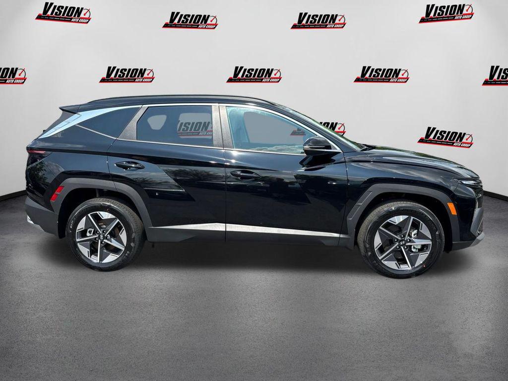 2025 Hyundai Tucson SEL Convenience photo 4