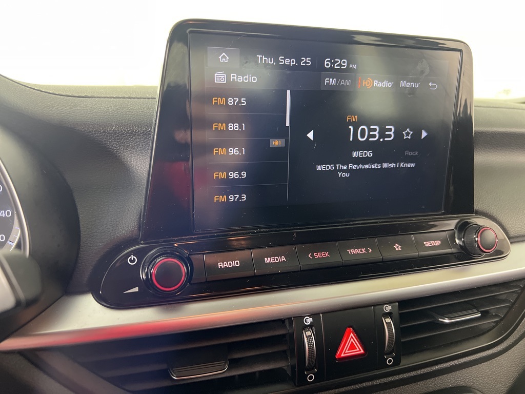 2023 Kia Forte LXS photo 17
