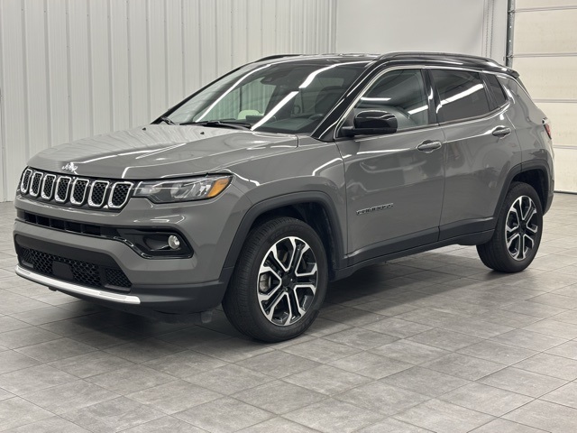 2024 Jeep Compass Limited photo 5