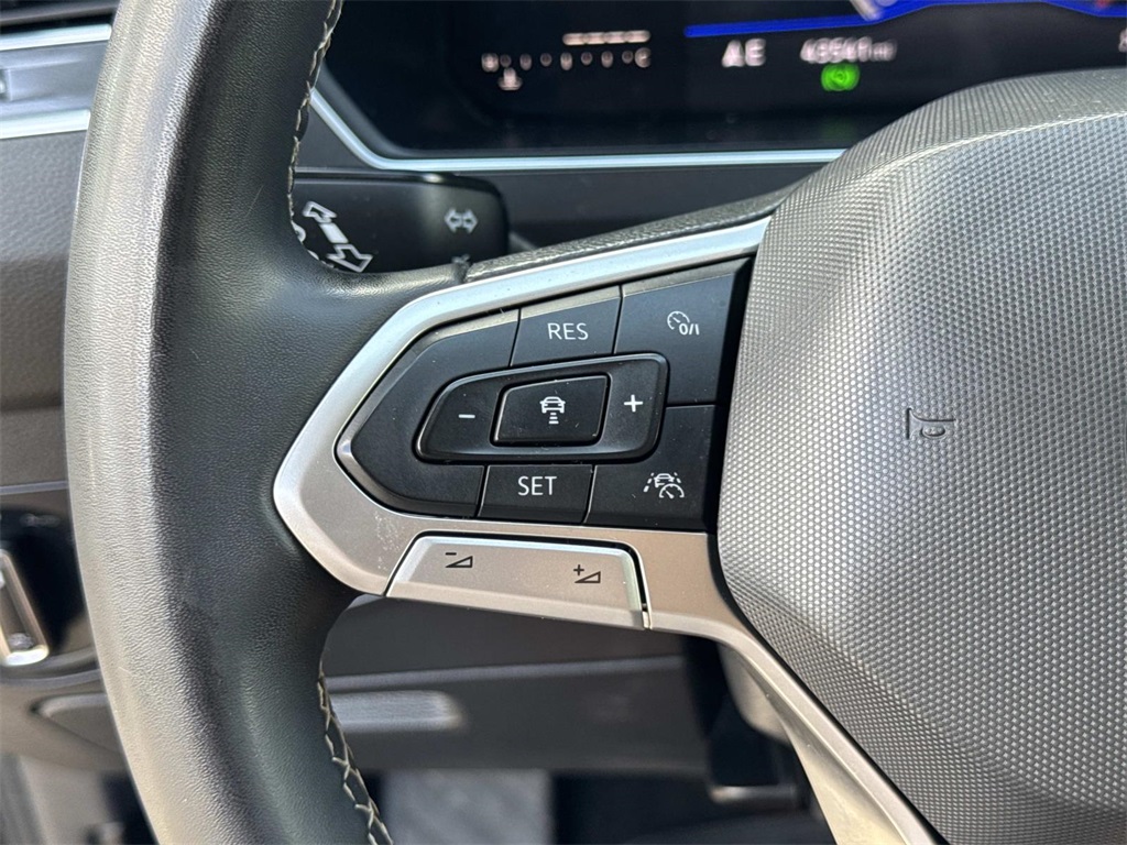 2022 Volkswagen Tiguan SE photo 22