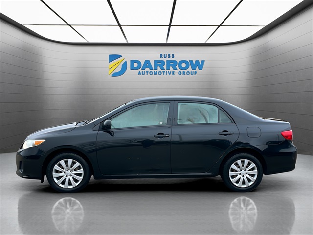 2012 Toyota Corolla LE photo 2