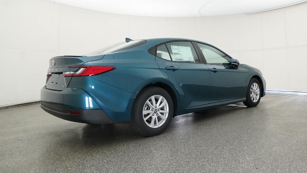 2026 Toyota Camry LE photo 21