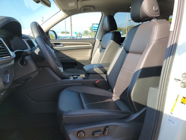 2023 Volkswagen Atlas V6 SE Technology photo 12