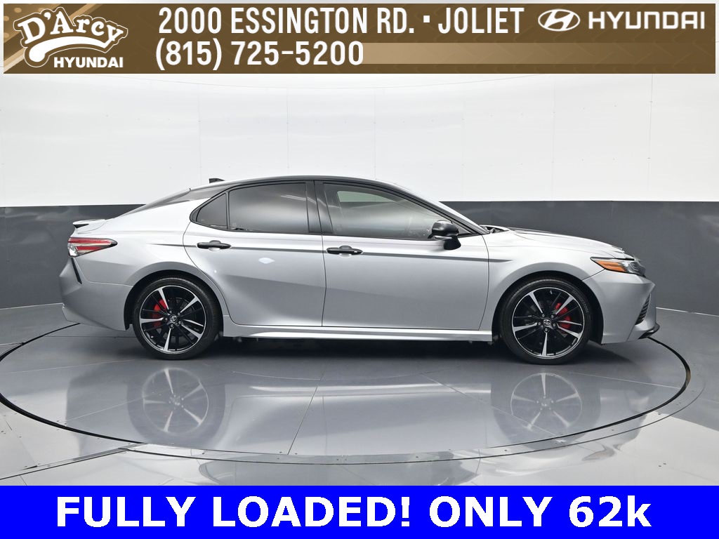 2019 Toyota Camry XSE photo 4