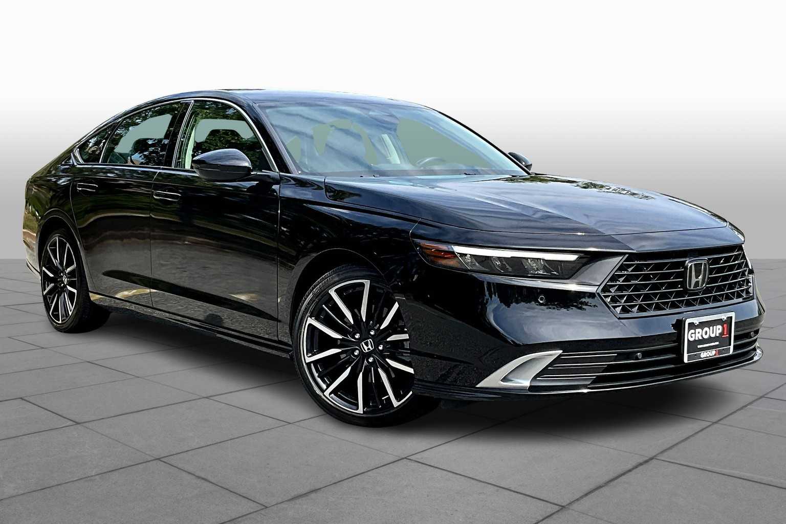 2023 Honda Accord Hybrid Touring photo 4