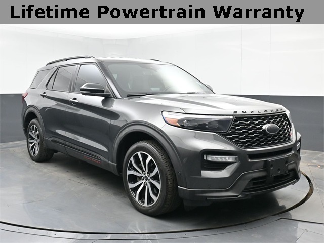 2020 Ford Explorer ST's photo