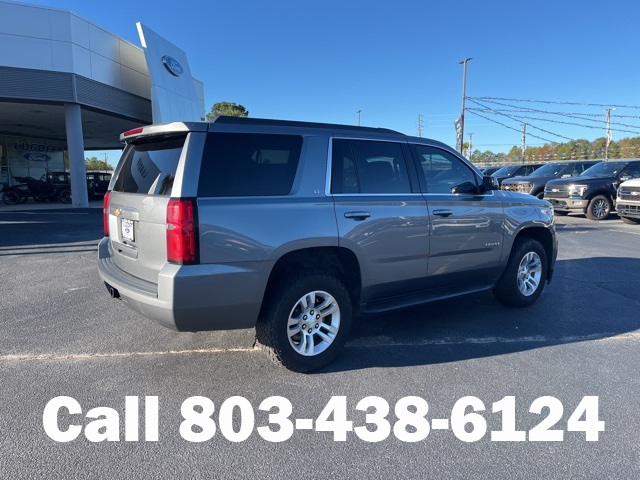 2019 Chevrolet Tahoe LT photo 2