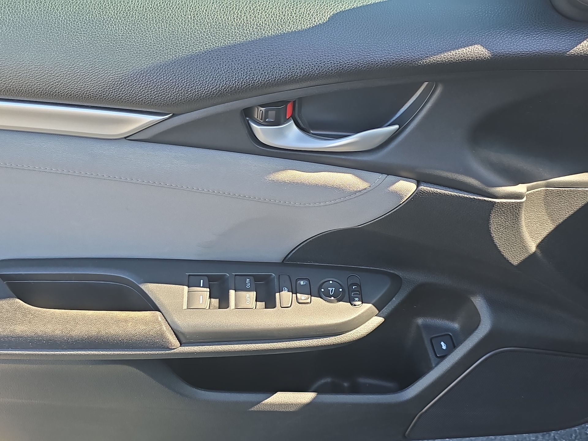 2017 Honda Civic EX photo 59