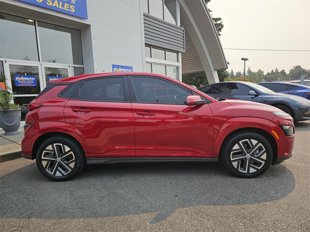 2022 Hyundai Kona Electric SEL photo 8