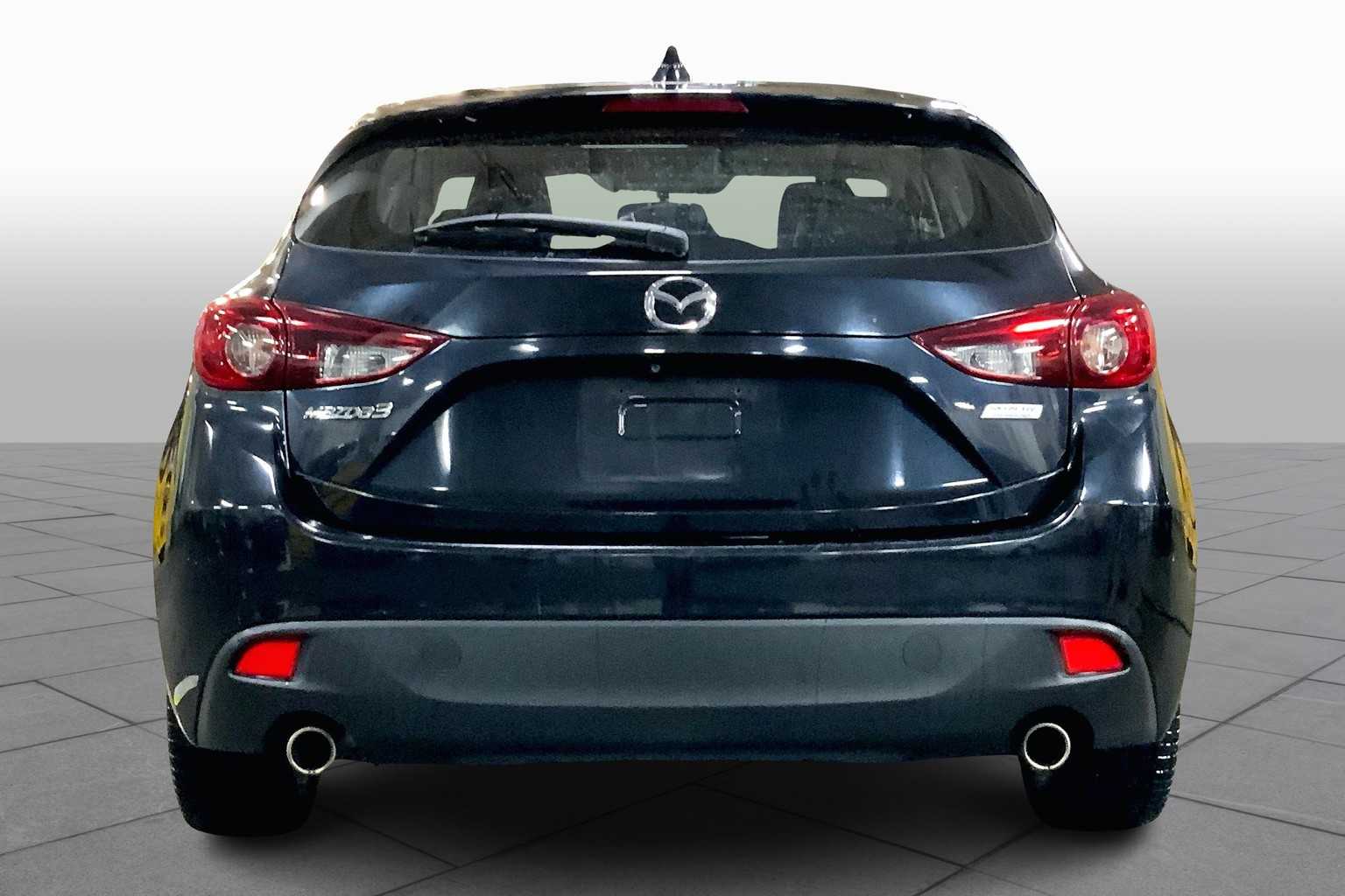 2015 Mazda Mazda3 s Touring photo 4