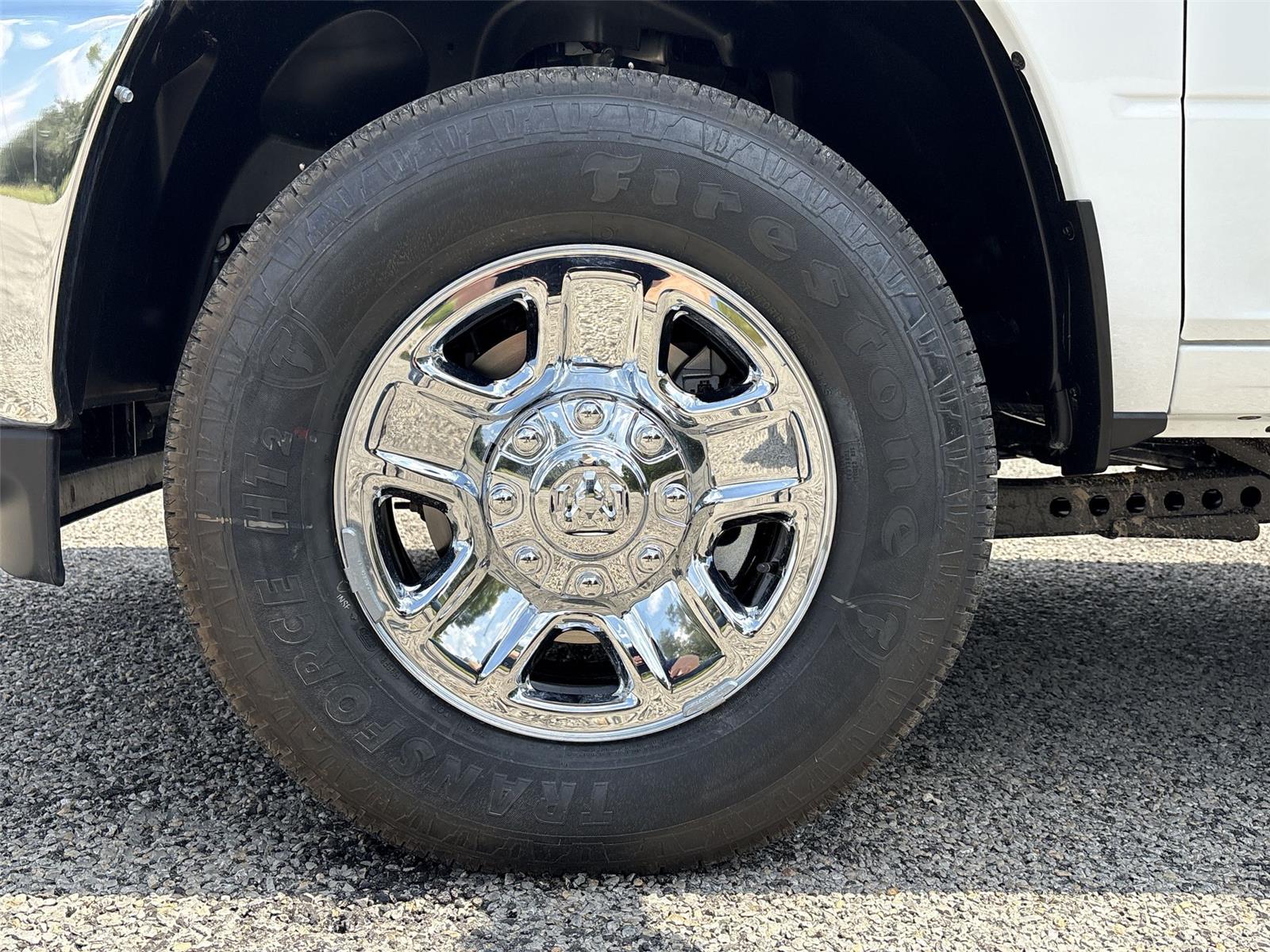 2026 Ram 2500 Tradesman photo 10