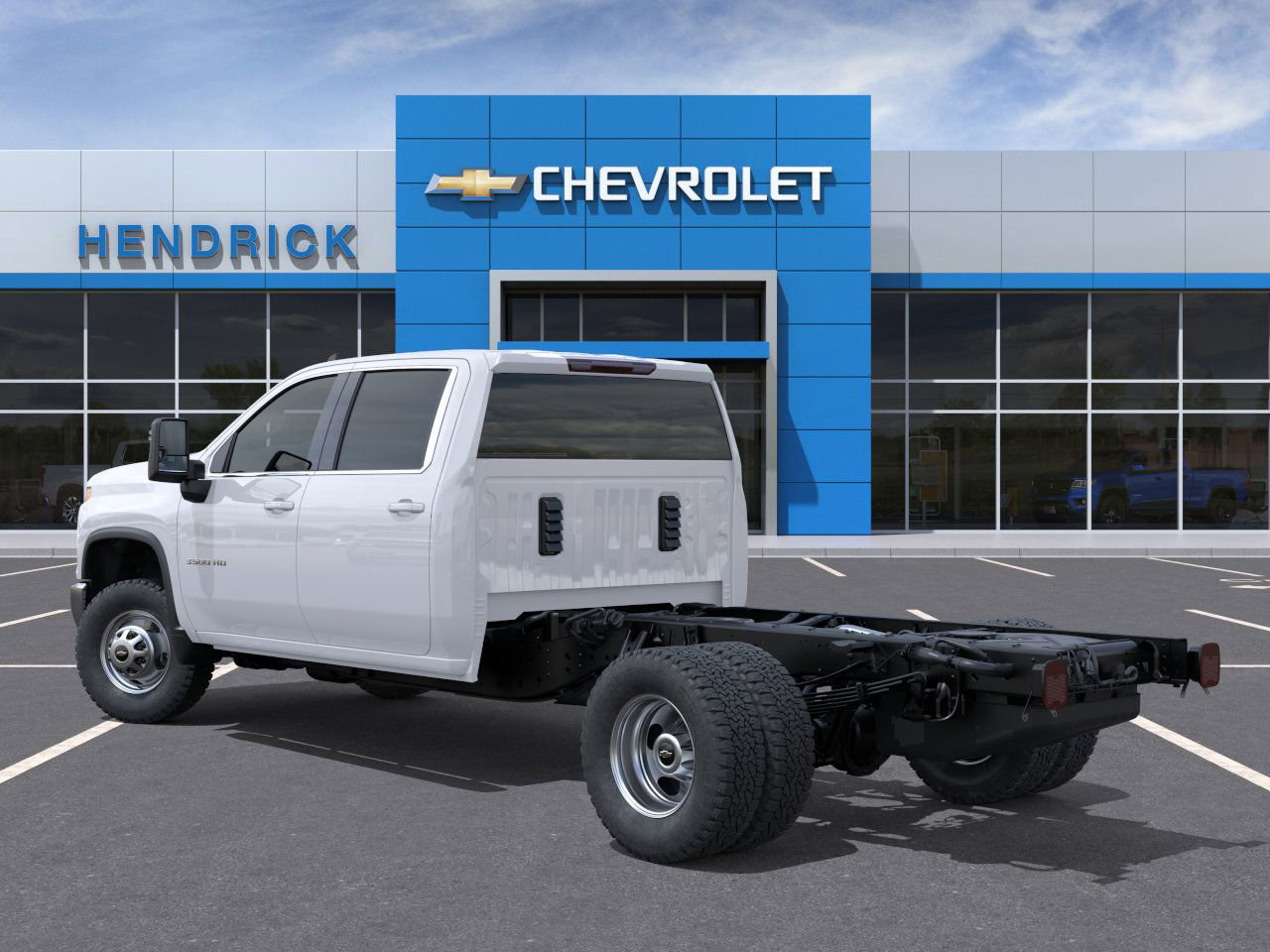 2025 Chevrolet Silverado 3500HD Work Truck photo 2