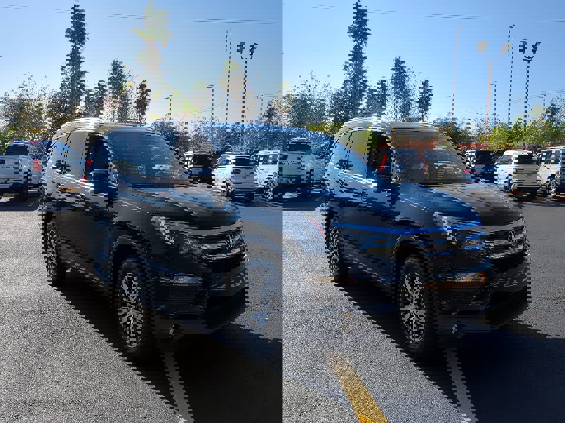 2017 Honda Pilot EX-L's photo