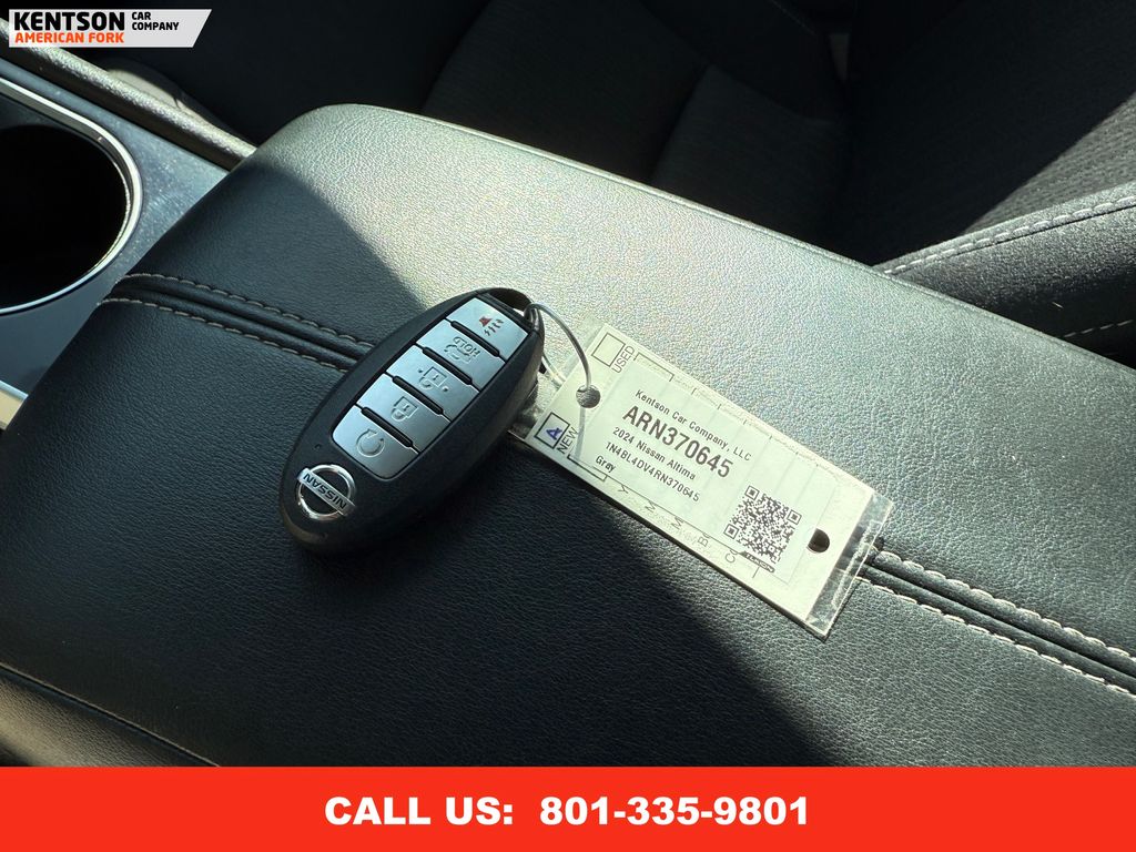 2024 Nissan Altima 2.5 SV photo 35