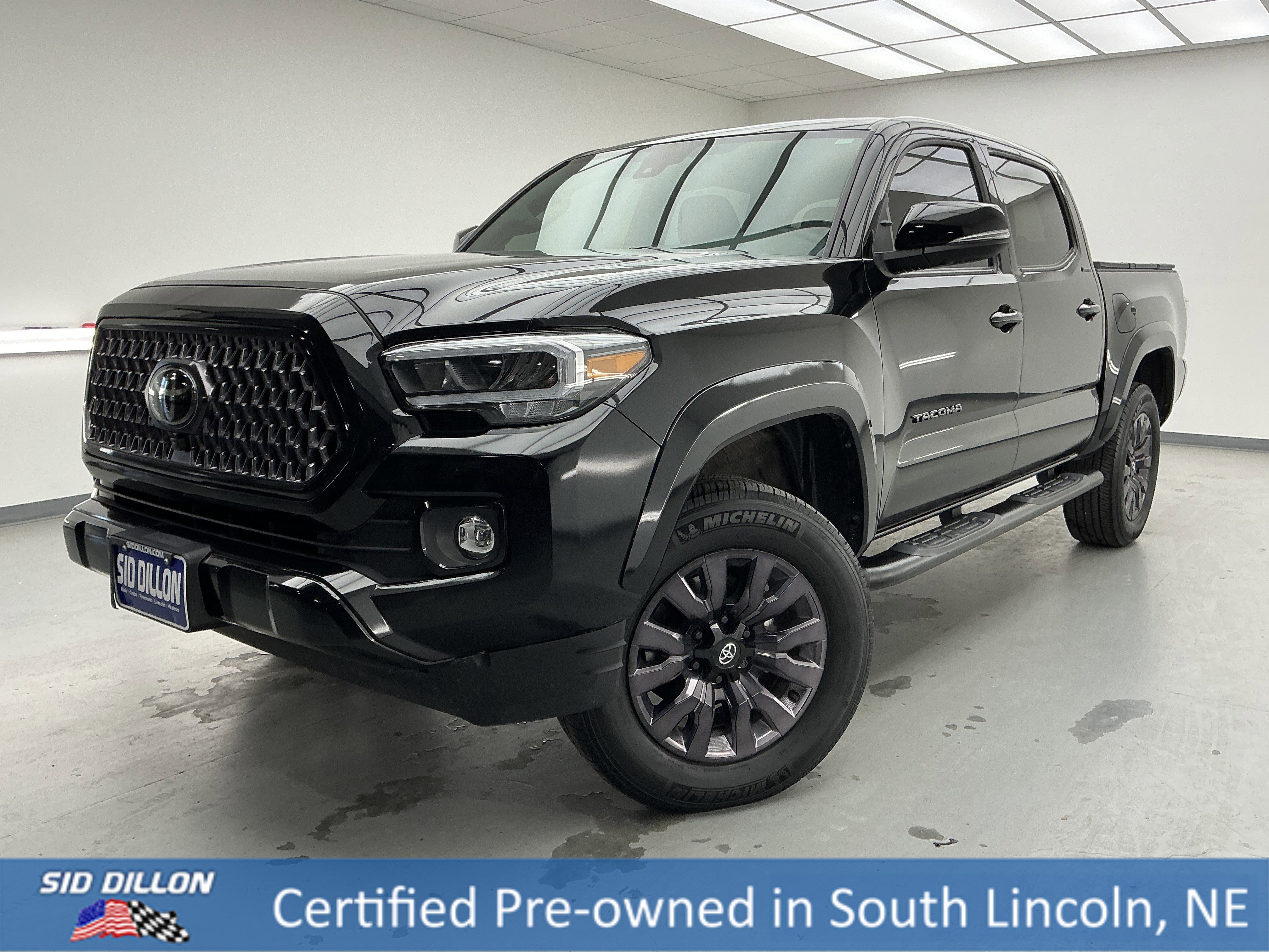 2021 Toyota Tacoma Limited's photo
