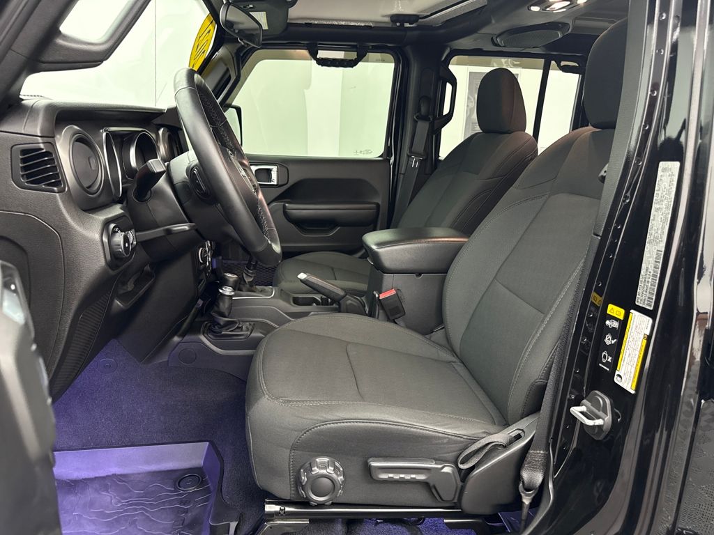 2021 Jeep Wrangler Unlimited Willys photo 9