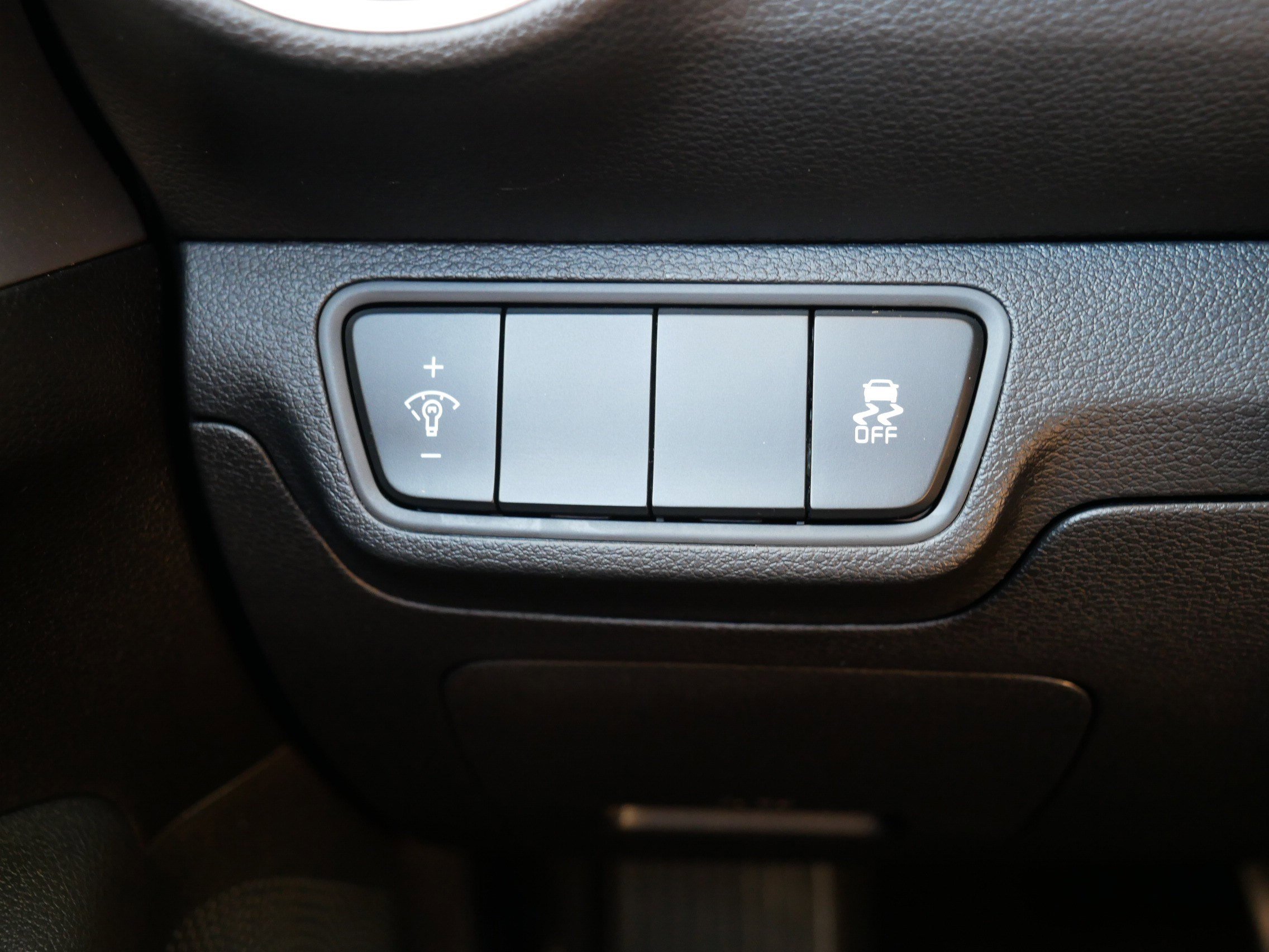 2023 Kia Forte LXS photo 24