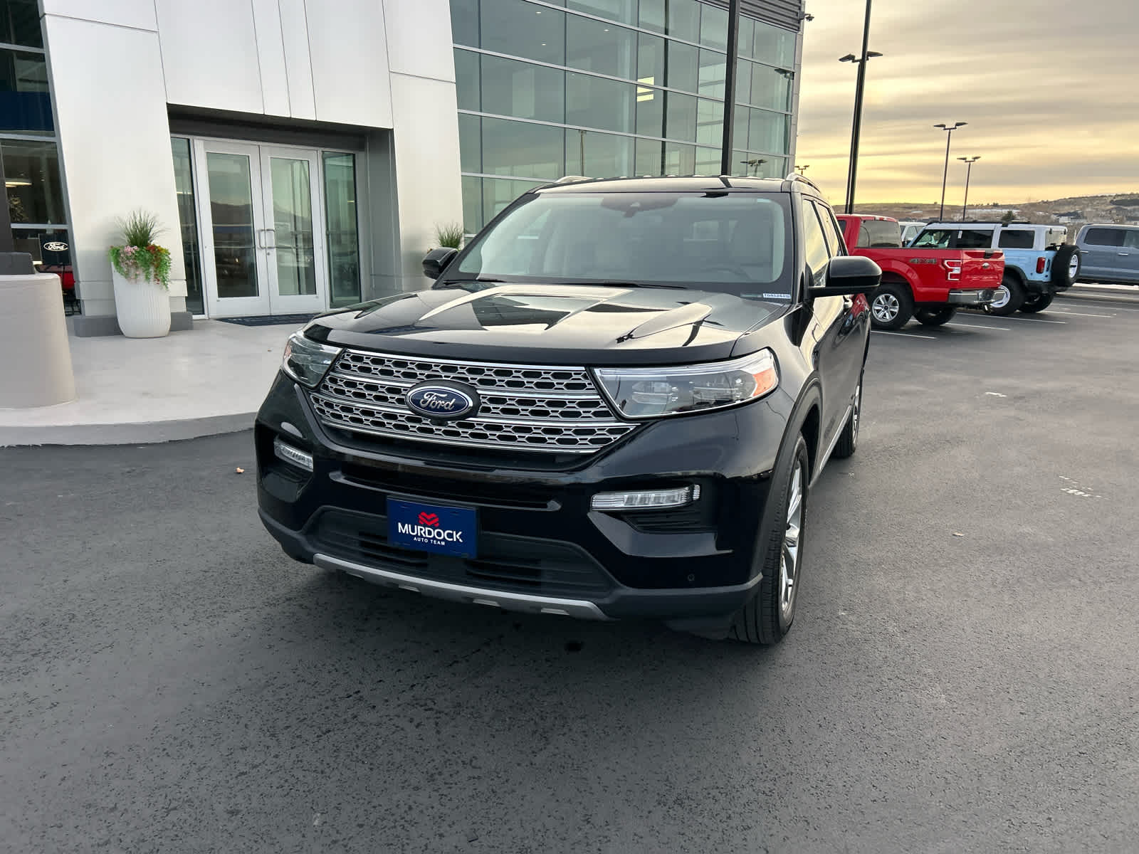 2024 Ford Explorer Limited photo 3