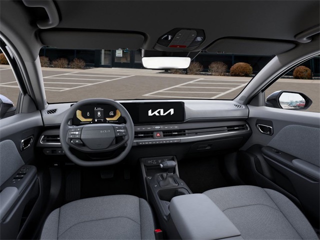 2025 Kia K4 LXS photo 14