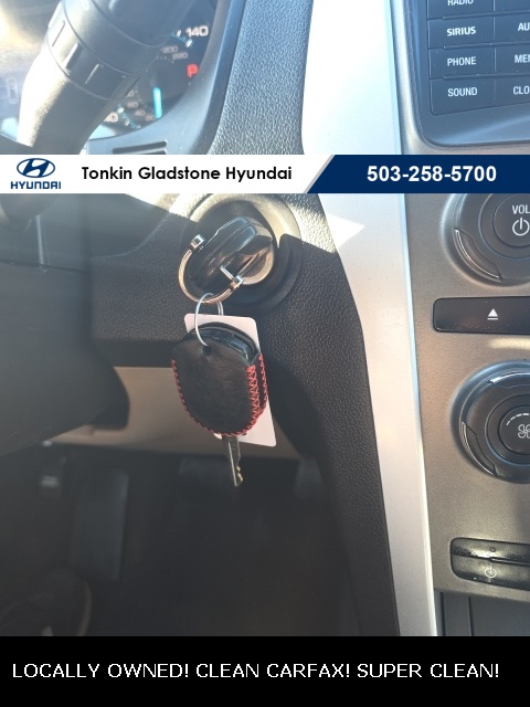 2013 Ford Explorer Base photo 19