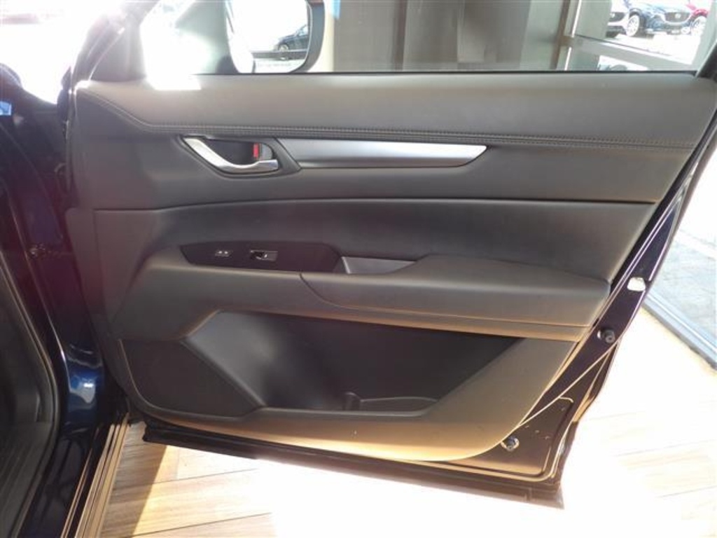 2023 Mazda CX-5 2.5 S Preferred photo 12