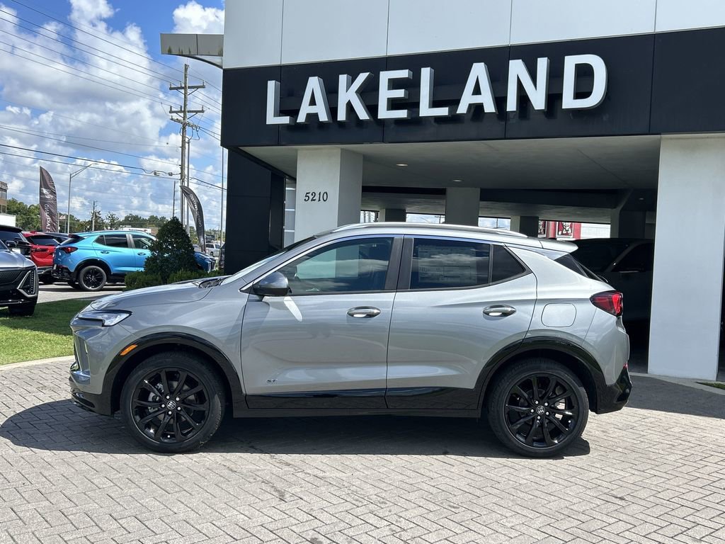 2026 Buick Encore GX Sport Touring photo 3
