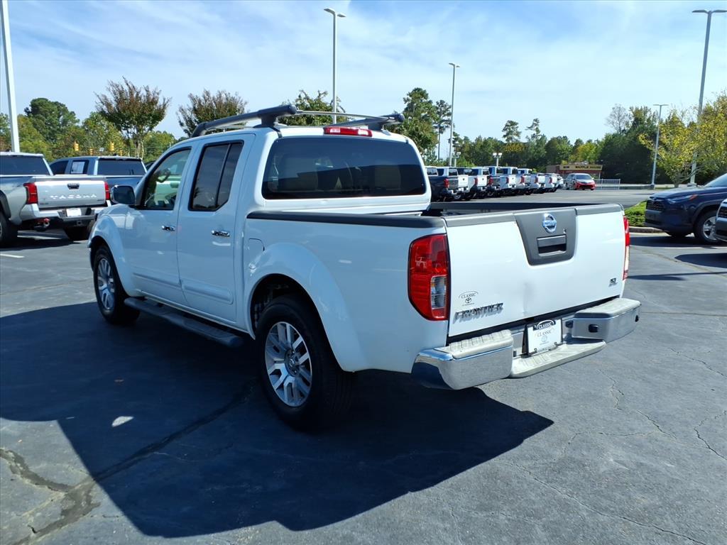 2012 Nissan Frontier SL photo 3